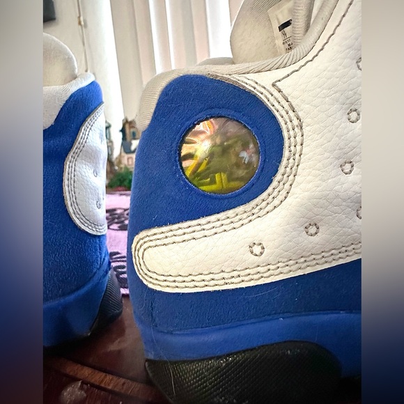 Jordan 13 Retro “Hyper Royal” Royal Blue and White Women’s size 7y (or 8.5 wom.) - Picture 14 of 15